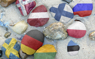 Ostsee Steine verkleinert fuer Webseite